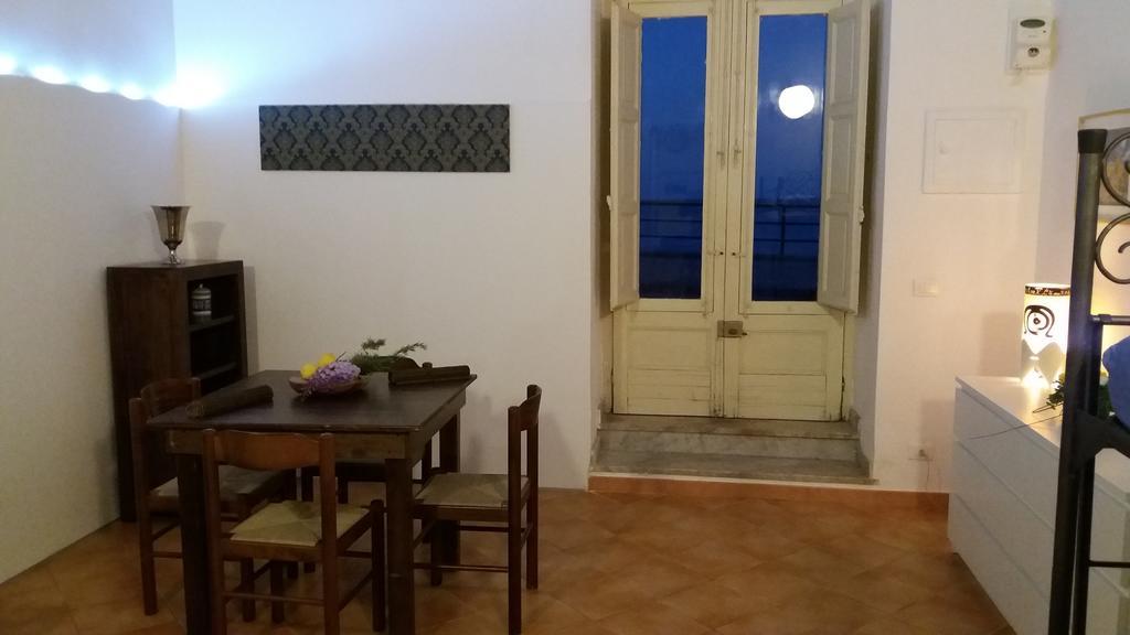 Casa Mimi Apartman Santa Flavia Kültér fotó